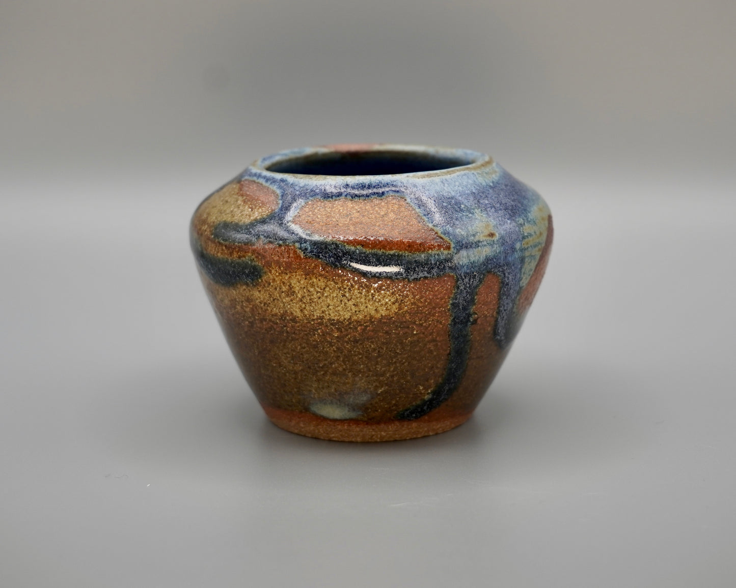 Mountain Spring Pot