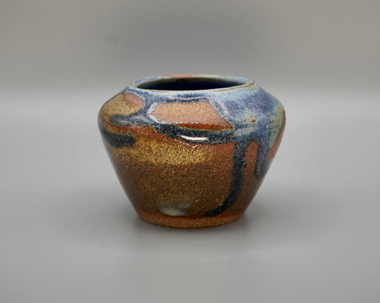 Mountain Spring Pot