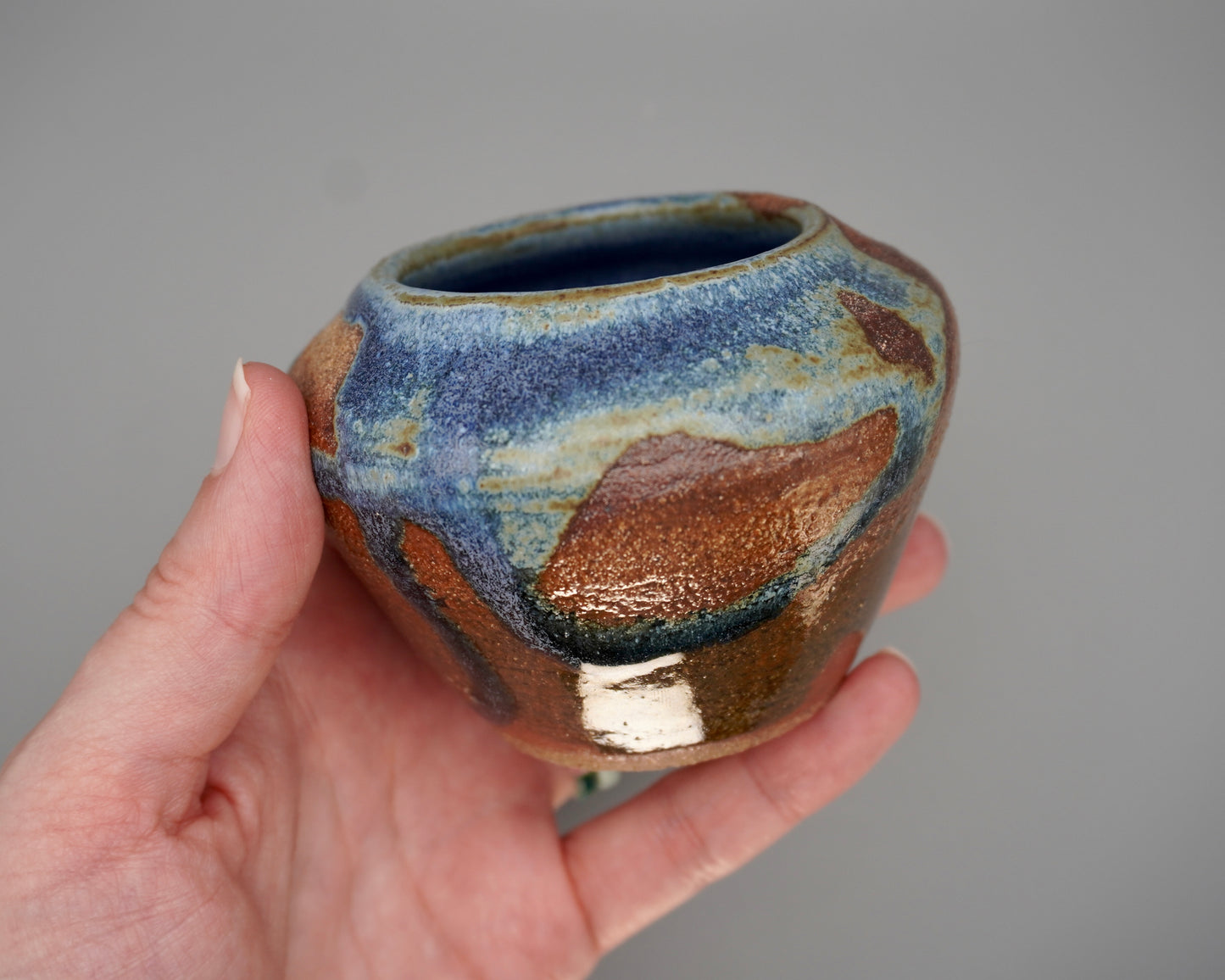 Mountain Spring Pot